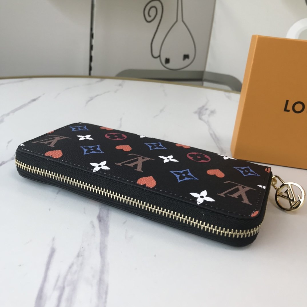 EI -New Wallets LUV 026