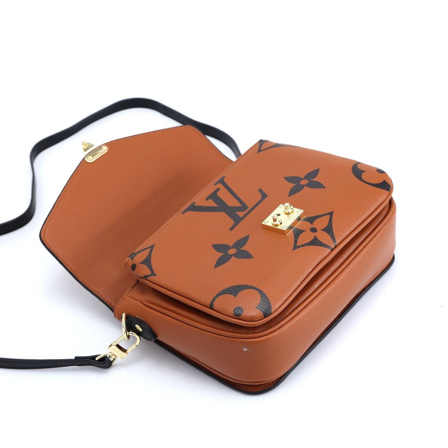 EI - Top Handbags LUV 041