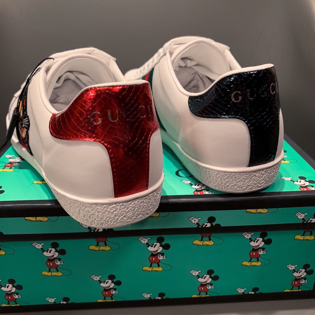 EI - GCI  Ace Embroidered CAT  SNEAKER 123