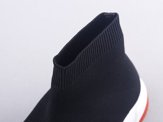 EI -Bla Socks And Shoes Black And White Red Sneaker