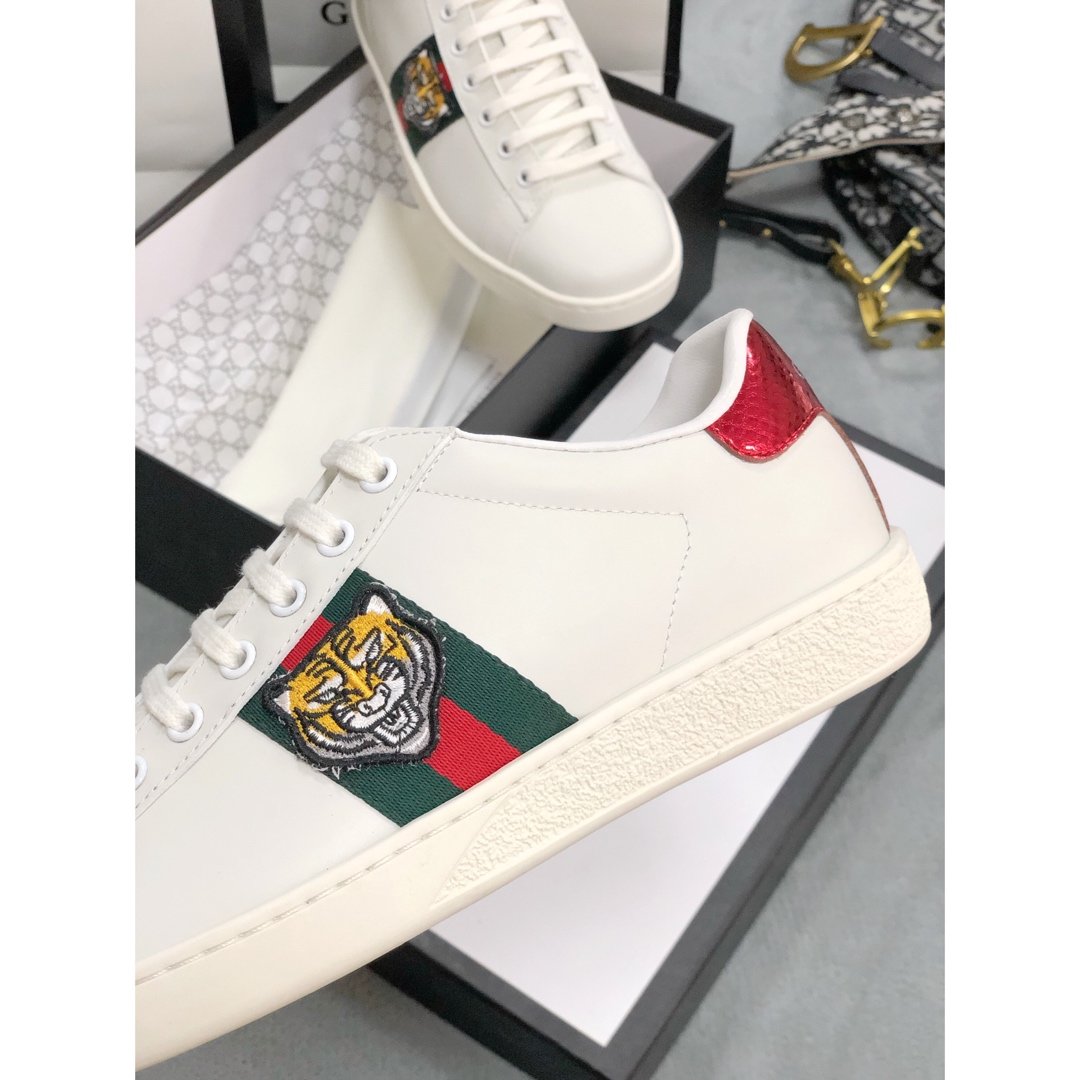 EI - GCI Ace Tiger  Sneaker 066