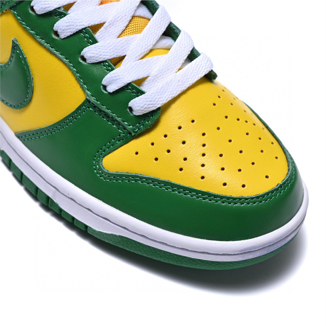 EI -NKE Dunk Low Brazil