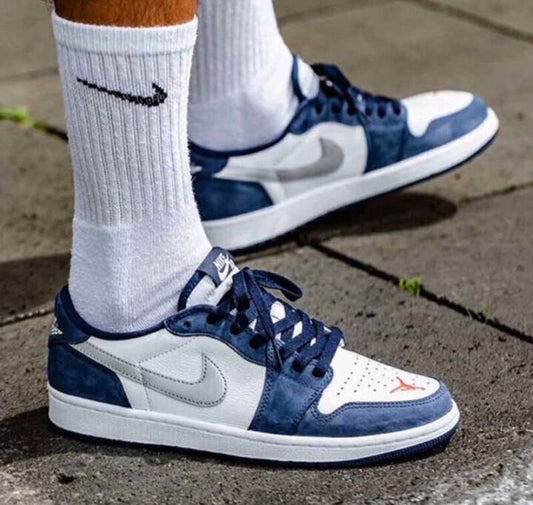 EI -AJ1 navy blue