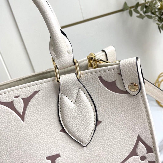 EI - Top Handbags LUV 061