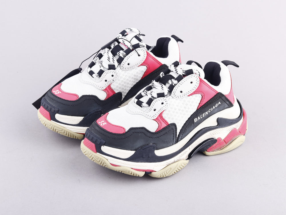 EI -Bla Triple S Black And White Powder Sneaker