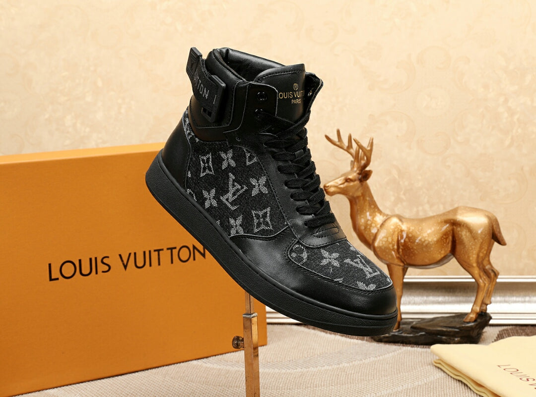 EI -LUV Bombox Boot Black Sneaker