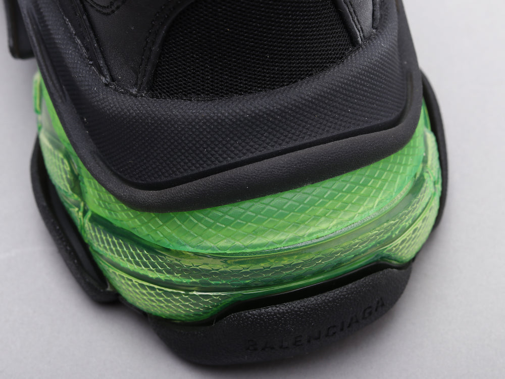 EI -Bla Triple S Black Green Sneaker