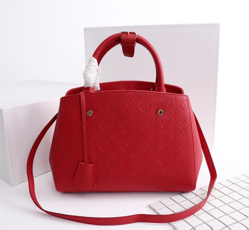 EI - Top Handbags LUV 040