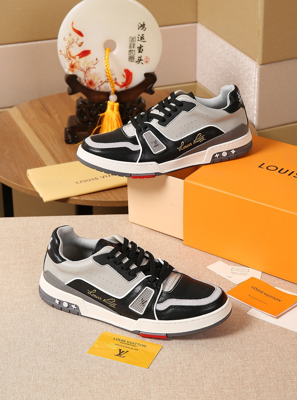 EI -LUV SurfaCE In CEnogram Black Gray Sneaker