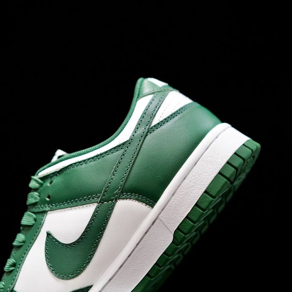 EI -NKE Varsity Green green