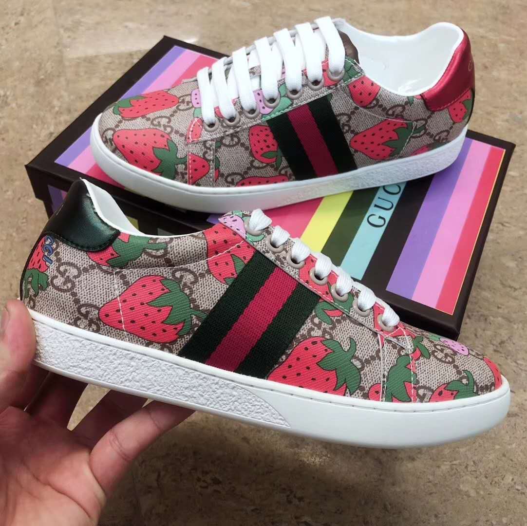 EI - GCI STRAWBERRY ACE  Sneaker  033