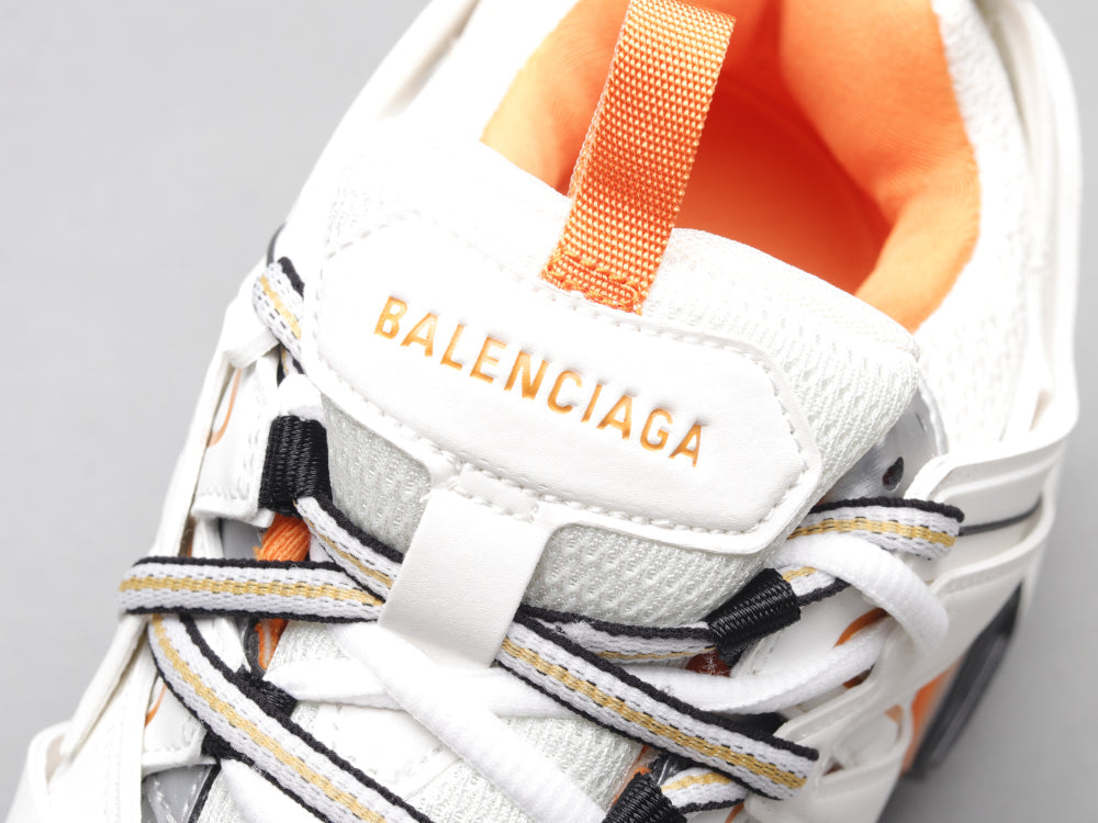 EI -Bla Track Orange White Sneaker