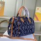 EI - Top Handbags LUV 110