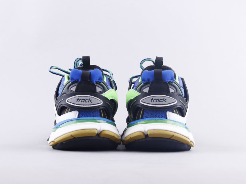 EI -Bla Track Three Generations Sneaker