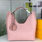 EI - Top Handbags LUV 050