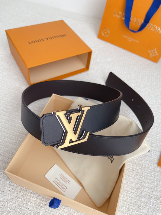 EI - Top  LUV  BELTS 029