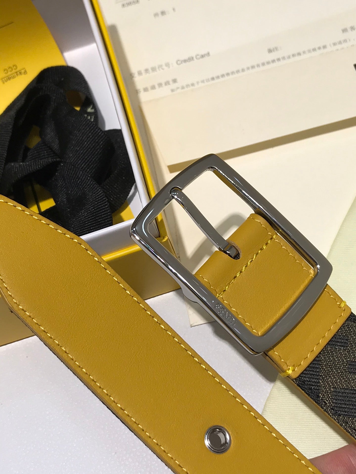 EI - Top  FEI  BELTS 012