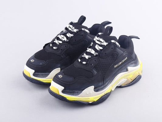 EI -Bla Triple S Black And Yellow Sneaker