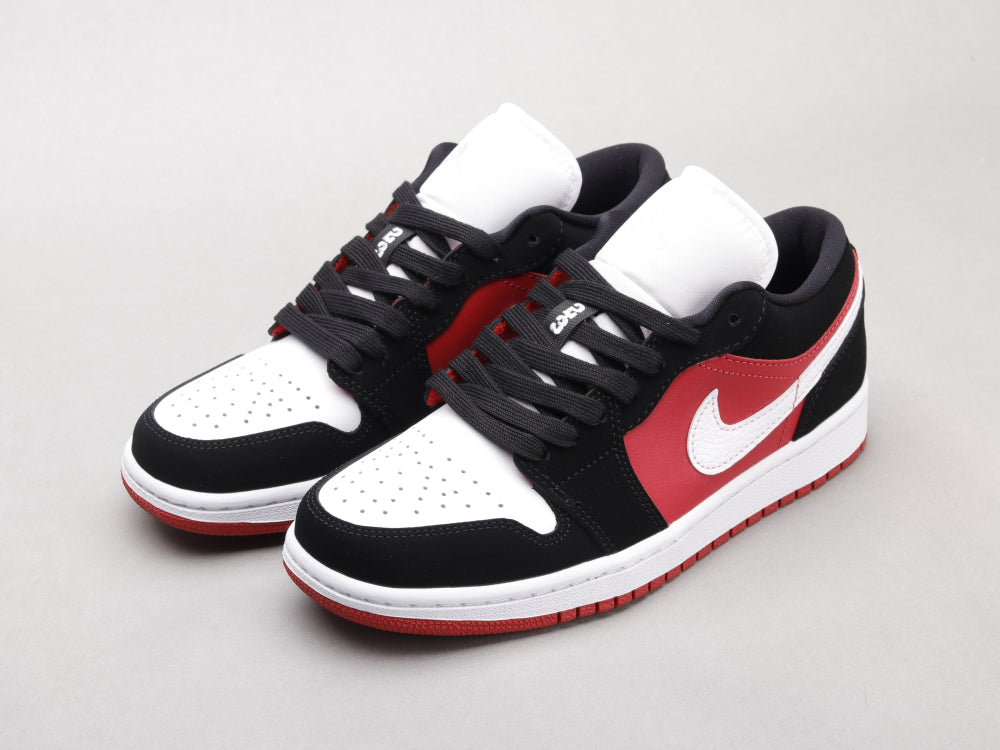 EI -AJ1 Chicago black and white red