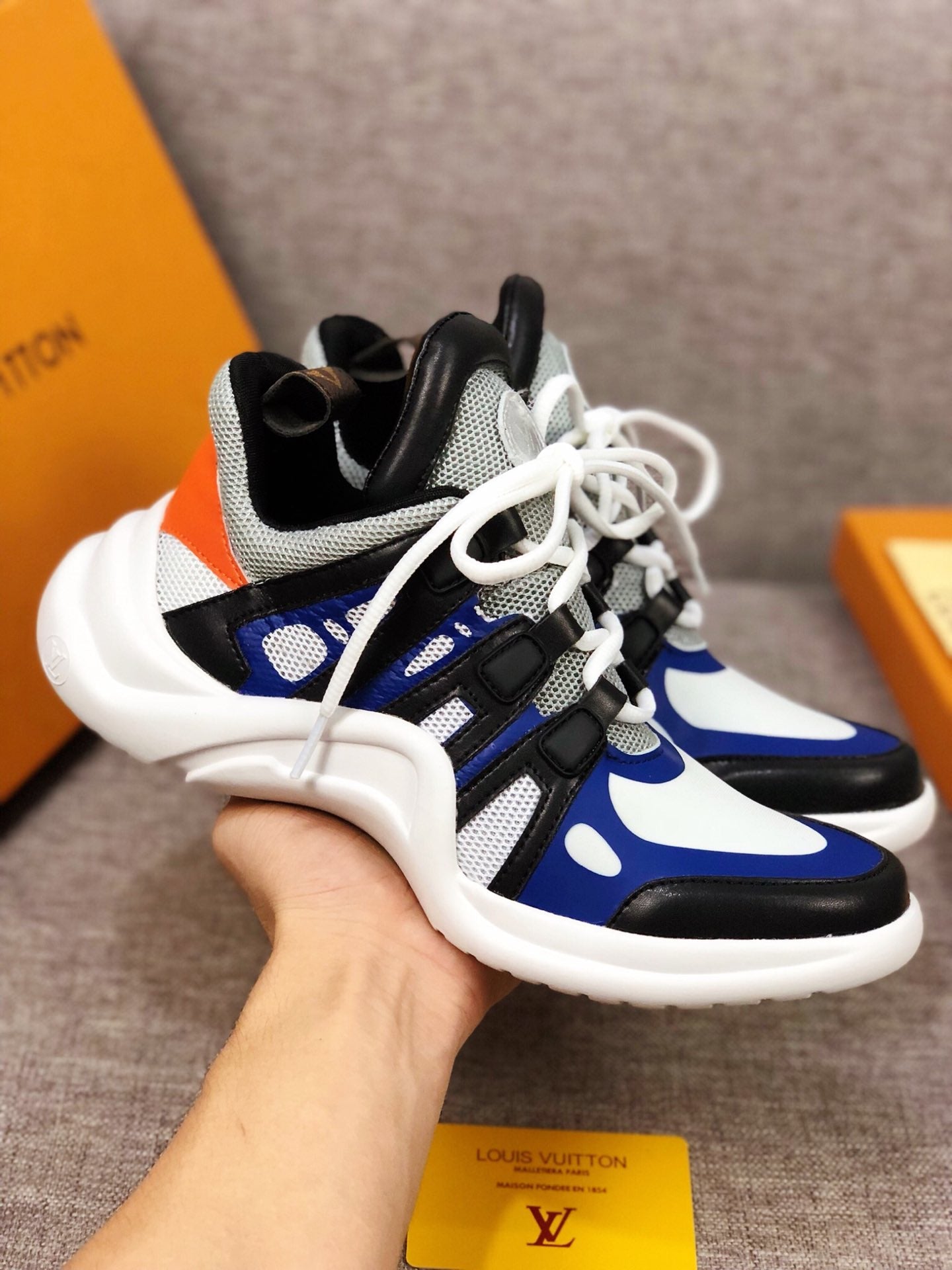 EI -LUV Archlight Blue White Black Sneaker