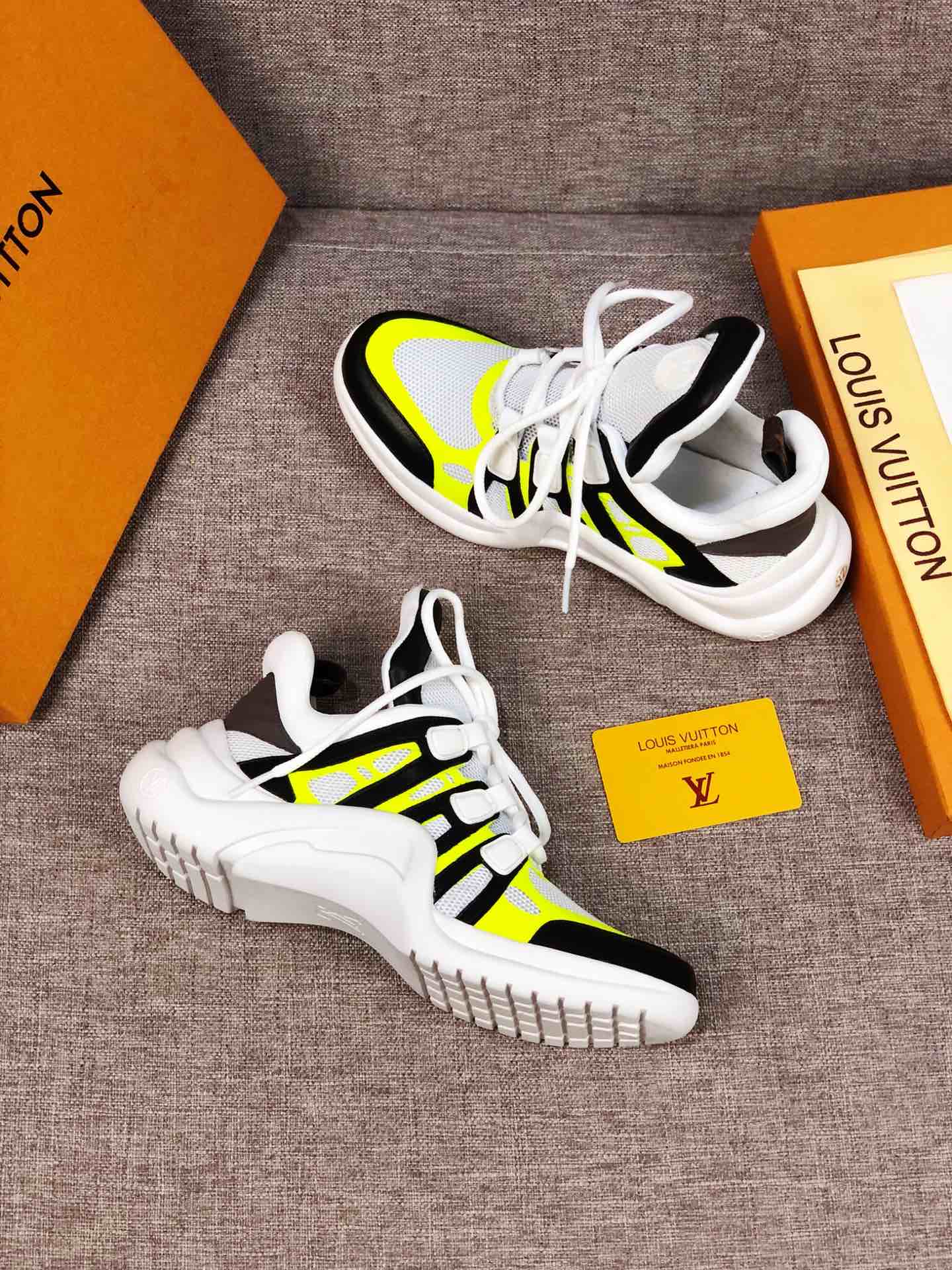 EI -LUV Archlight Black White Yellow Sneaker