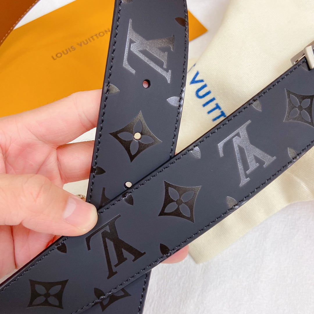 EI - Top  LUV  BELTS 035