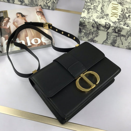 EI - Top Handbags DIR 089