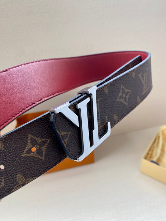 EI - Top  LUV  BELTS 019