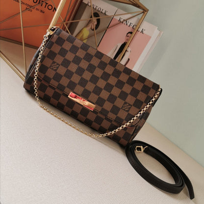 EI - Top Handbags LUV 283