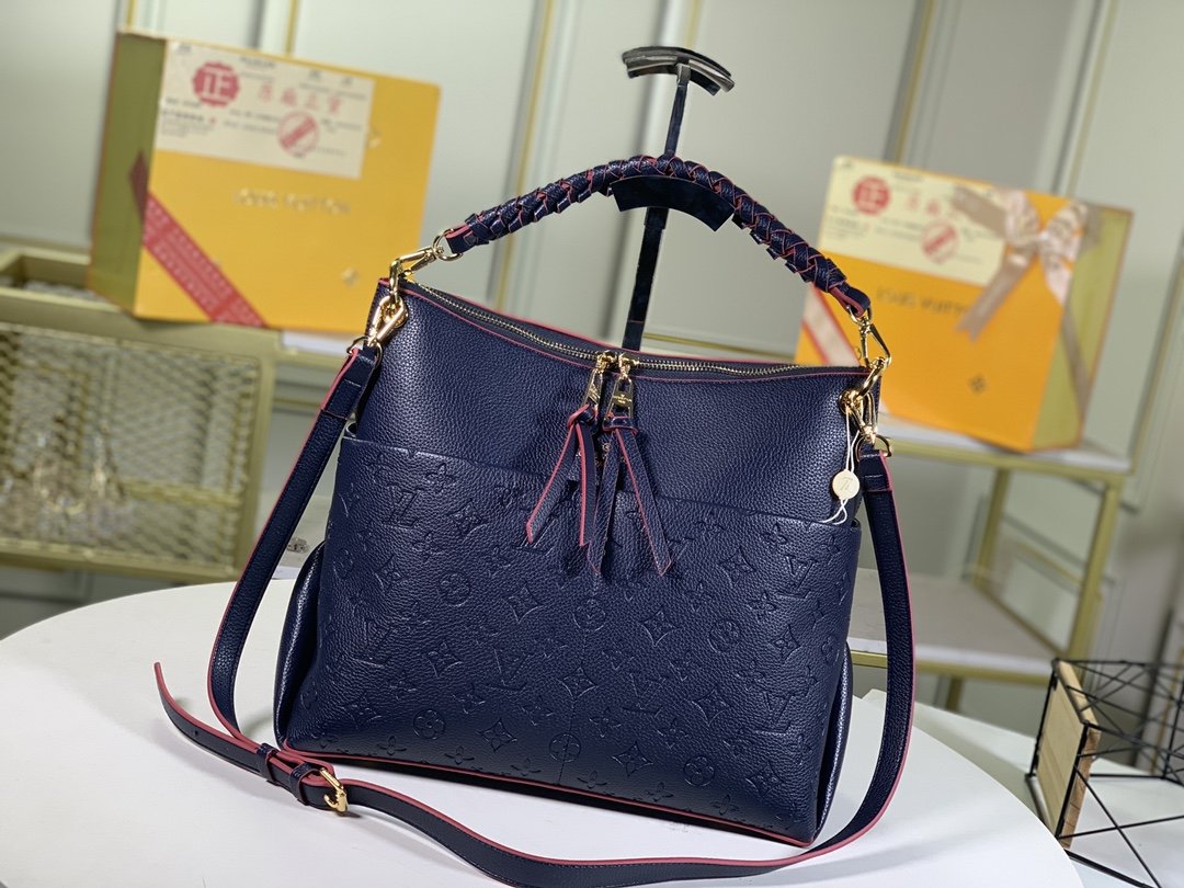 EI - Top Handbags LUV 112