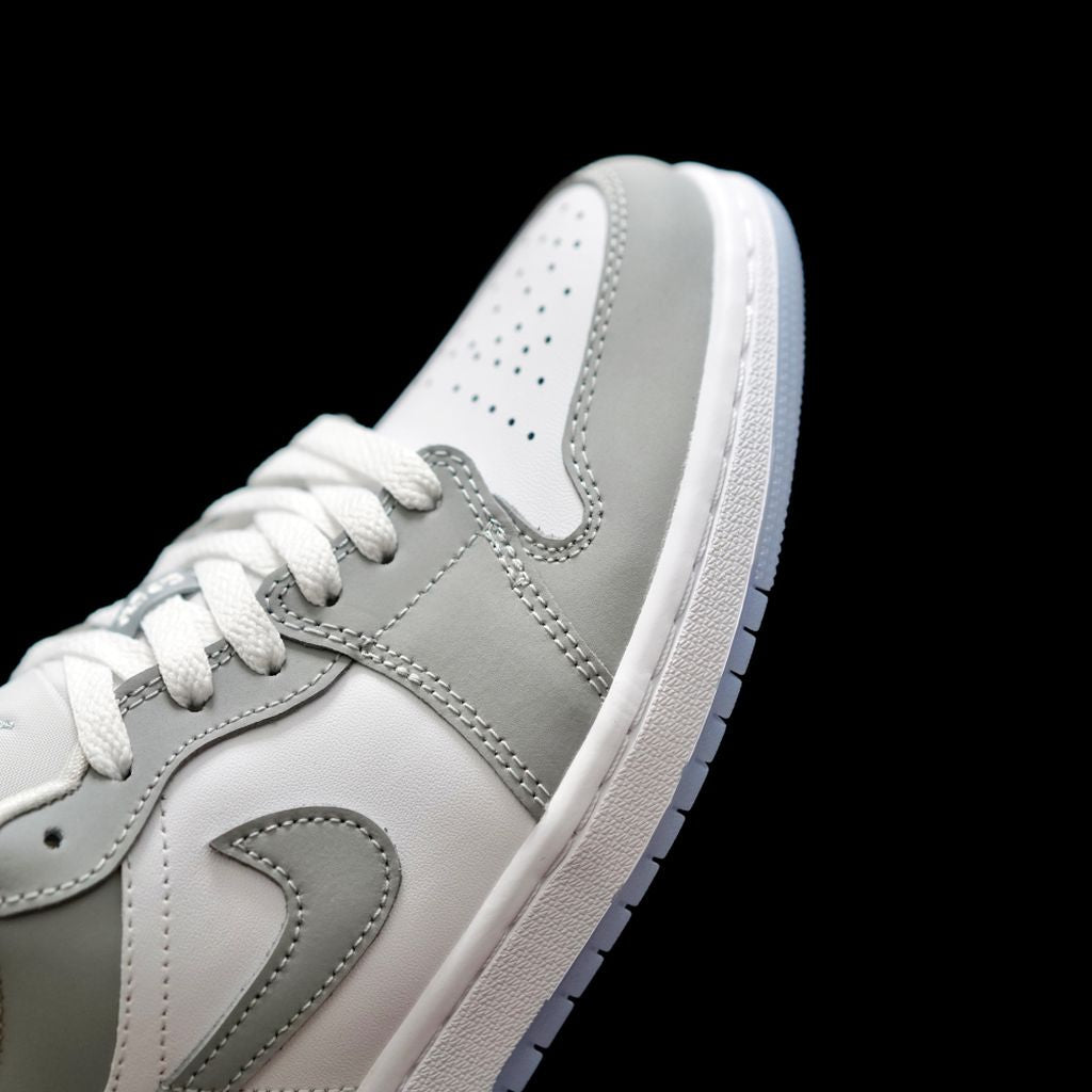 EI -AJ1 low Wolf Grey off-white DIR