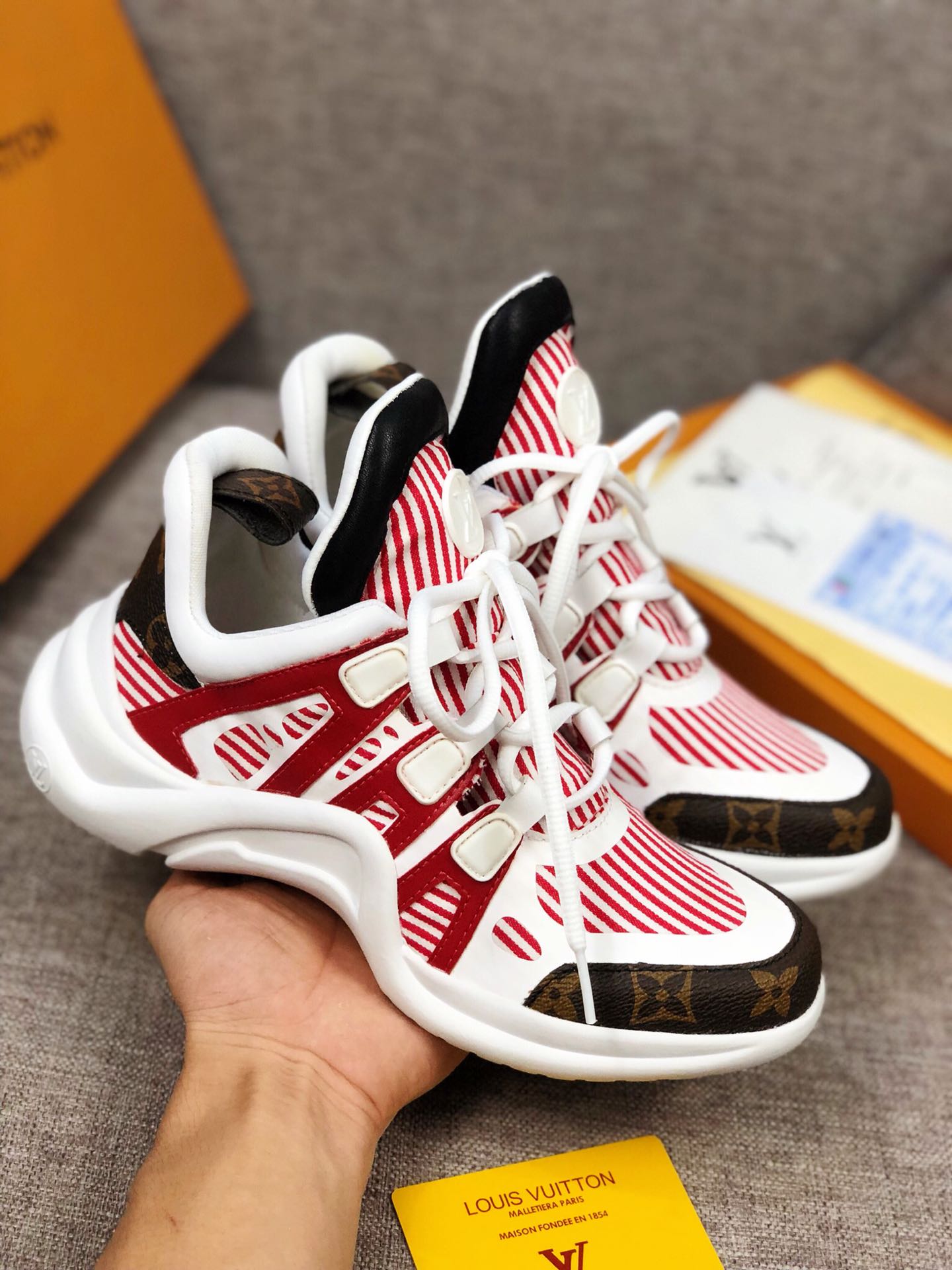 EI -LUV Archlight White Red Brown Sneaker