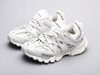 EI -Bla Track Three Generations White Sneaker