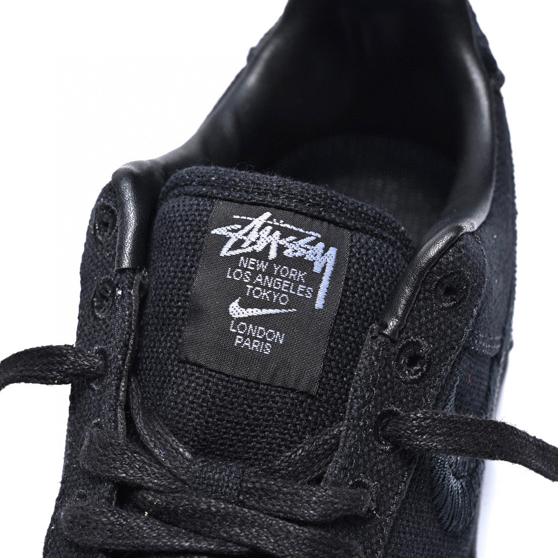 EI -AF1 x Stussy Collaboration Pure Black