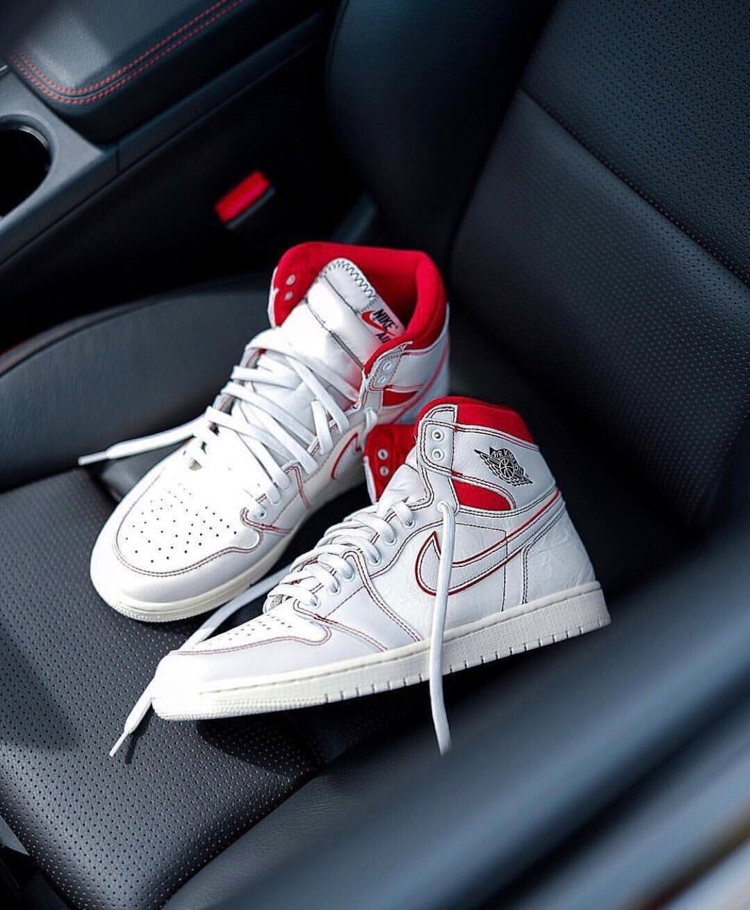 EI -AJ1 white and red manuscript