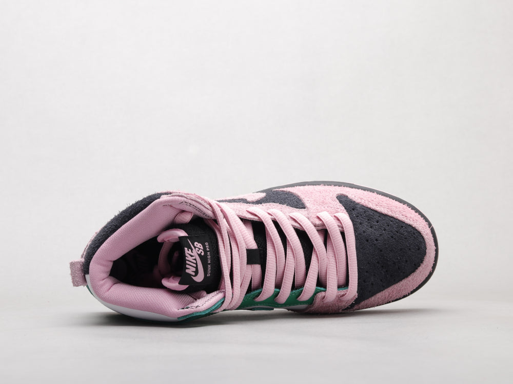 EI -Inverted Celtic Black Pink Green