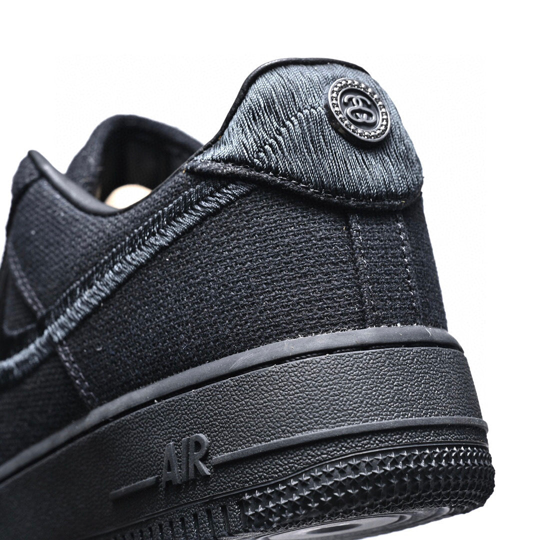 EI -AF1 x Stussy Collaboration Pure Black