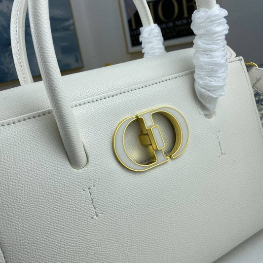 EI - Top Handbags DIR 078