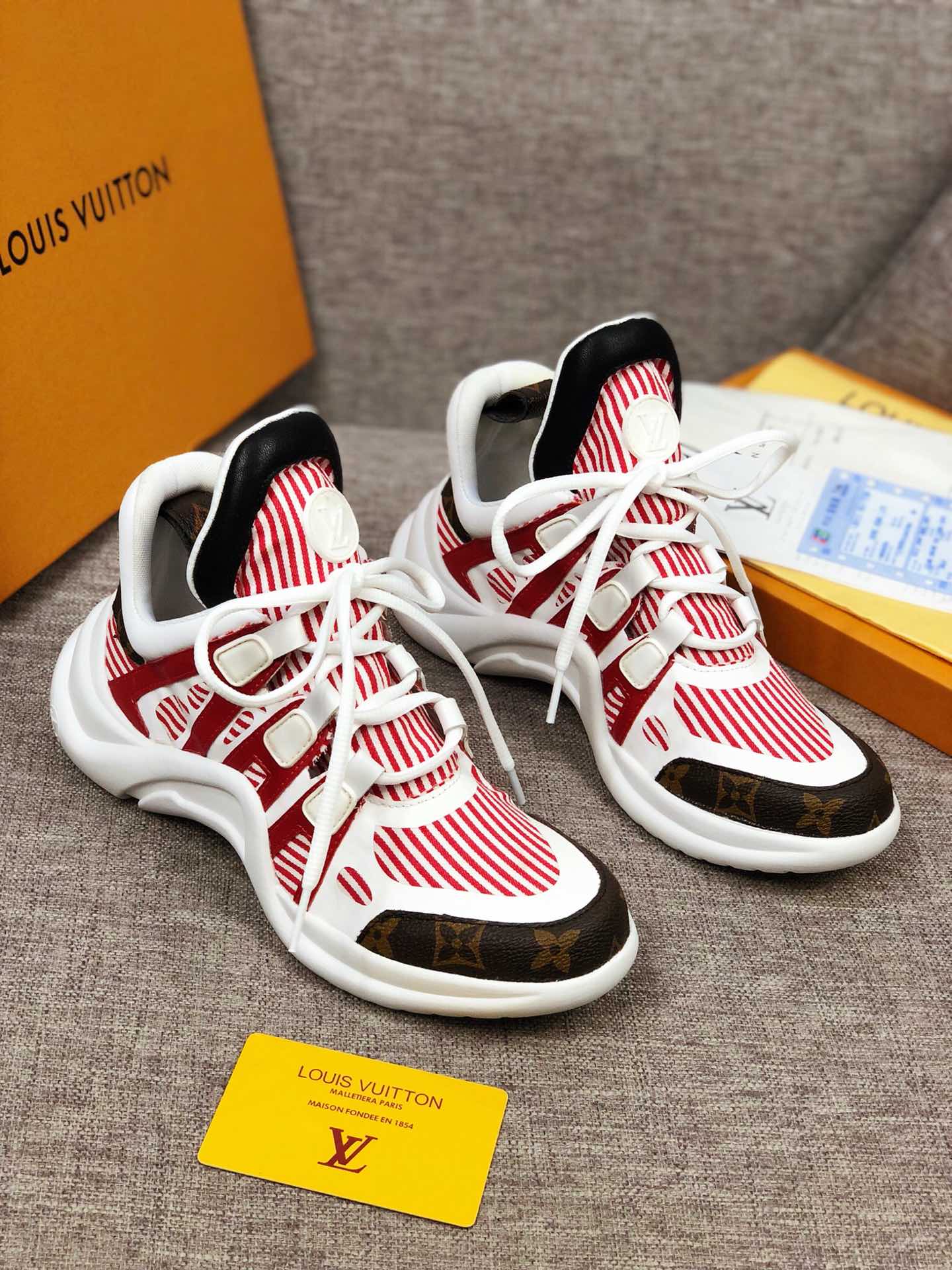 EI -LUV Archlight White Red Brown Sneaker