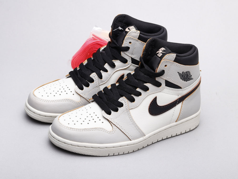 EI -AJ1 gray and white scratch shoes for women