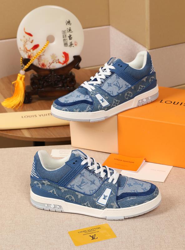 EI -LUV SurfaCE In CEnogram Blue Sneaker