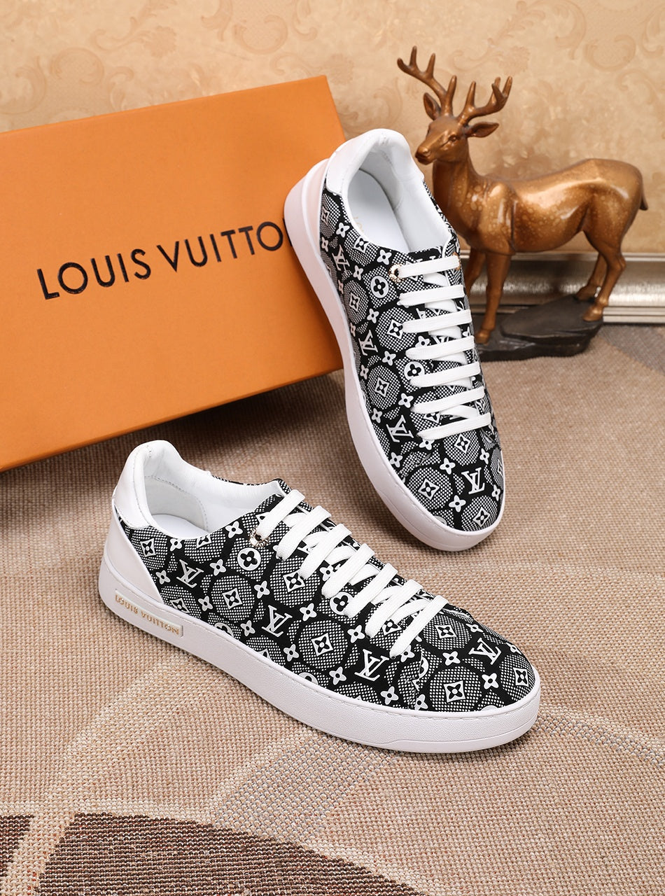 EI -LUV Time Out Black And White Sneaker