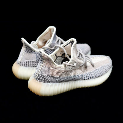 EI -Yzy 350 V2 Ash Pearl Sneaker