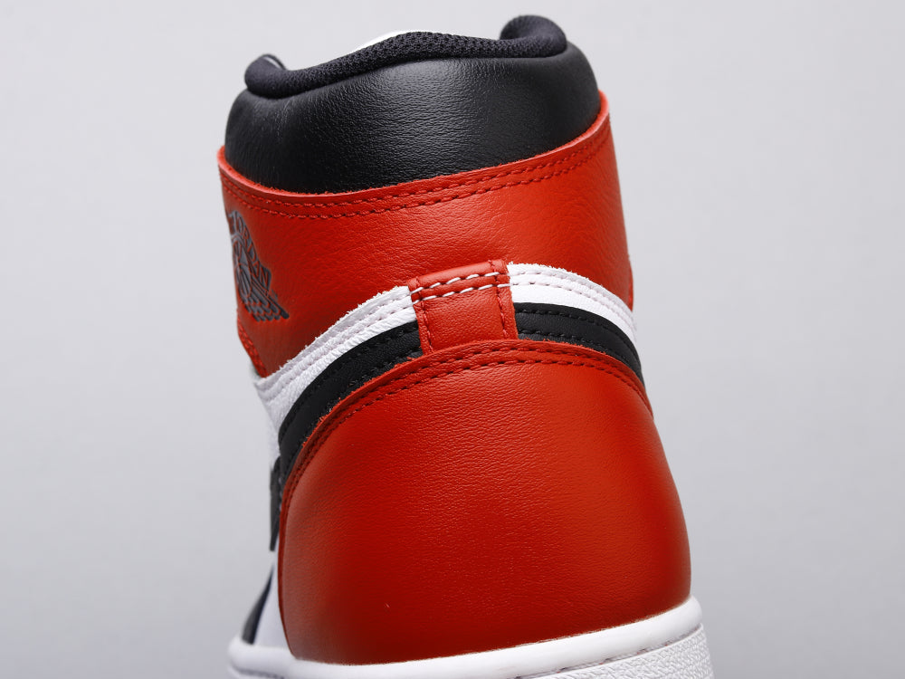 EI -AJ1 black toe