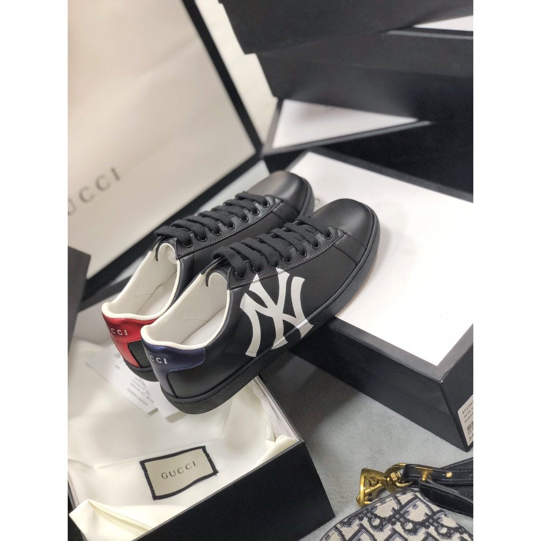 EI - GCI  Ace with MLB  black Sneaker 105