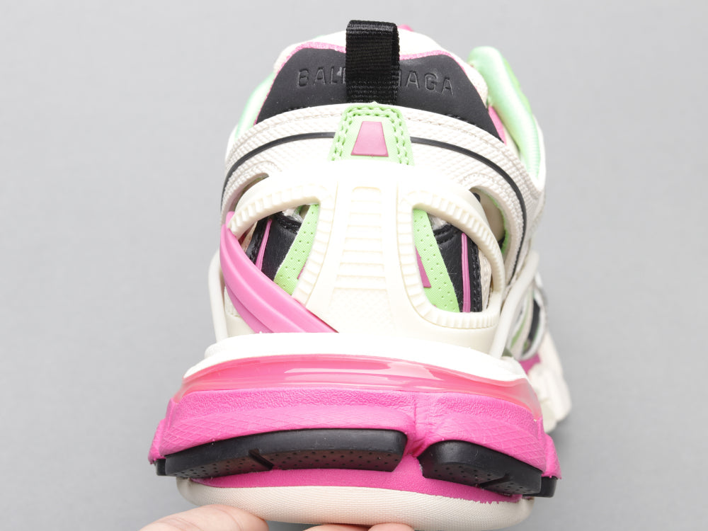 EI -Bla Track II Hollow Out Pink Sneaker