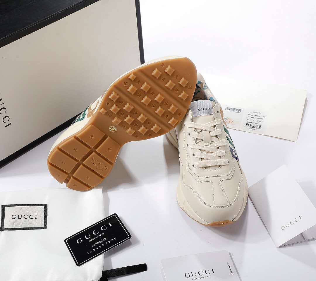 EI - GCI Rhyton Chunky logo Sneaker 047