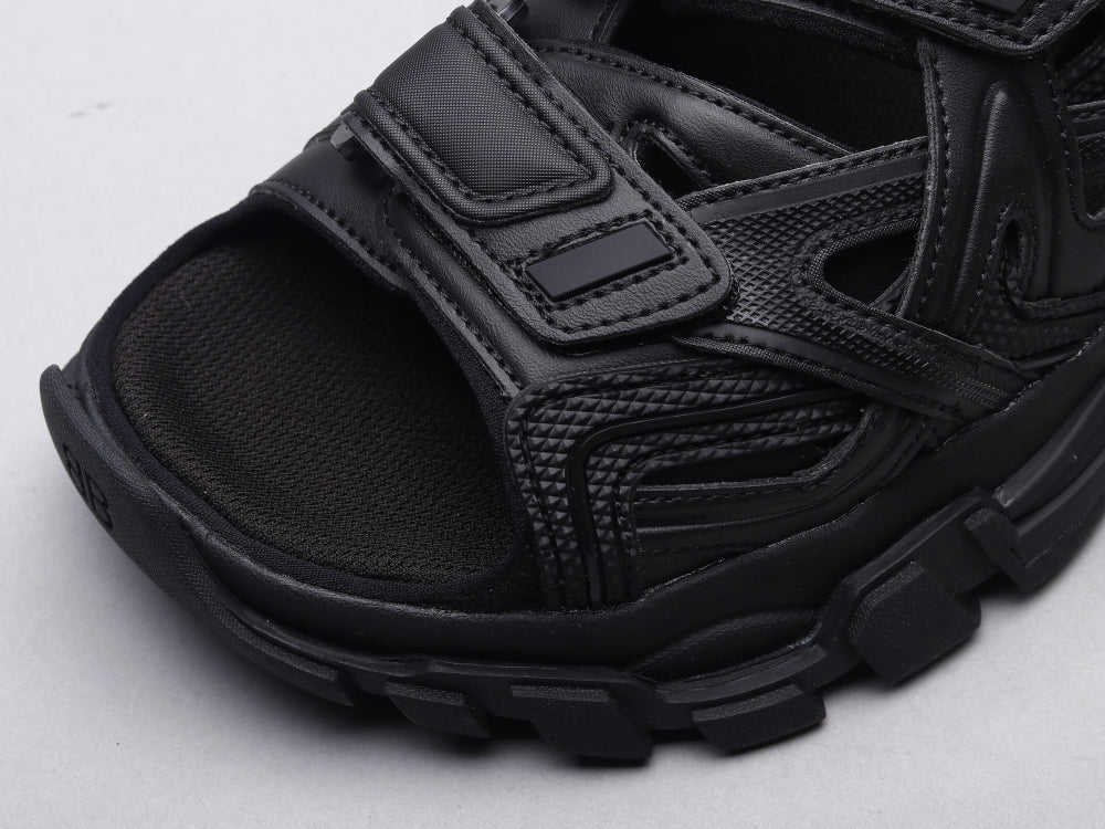 EI -Bla Track Sandals Black Sneaker