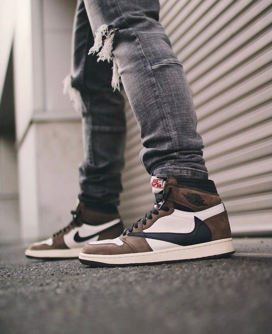 EI -TS x AJ1 Barb High Top