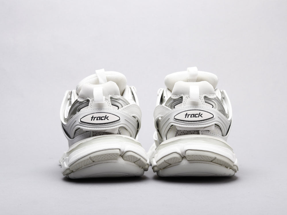 EI -Bla Track Three Generations White Sneaker